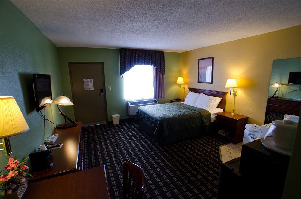 University Manor Inn Buffalo Exteriér fotografie