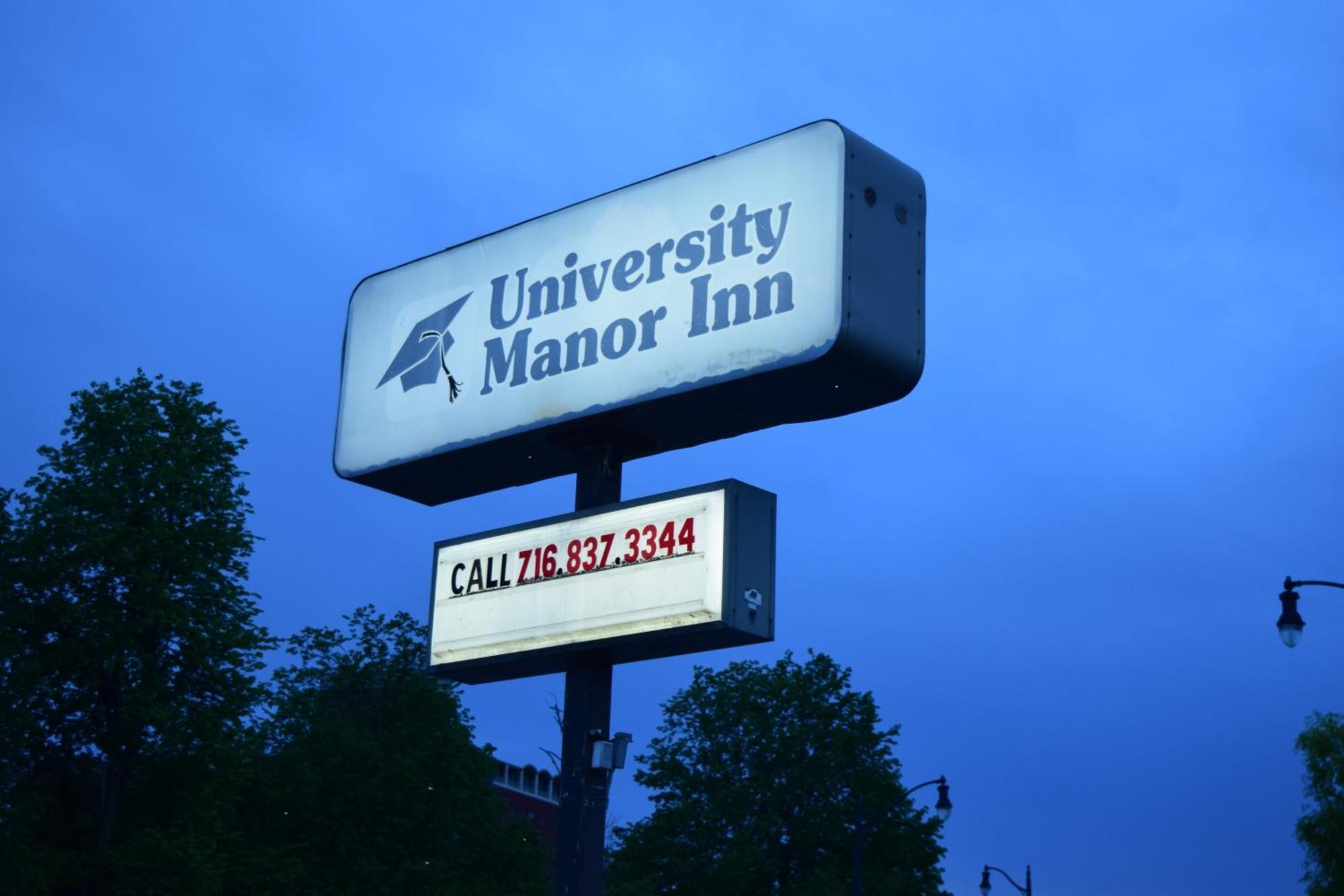 University Manor Inn Buffalo Exteriér fotografie